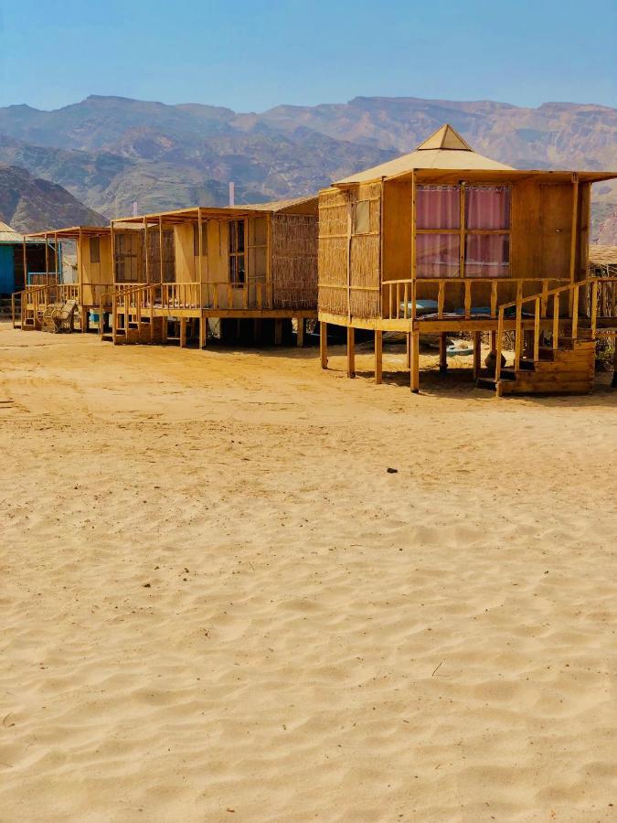 Half Moon Camp Hotel Taba Esterno foto
